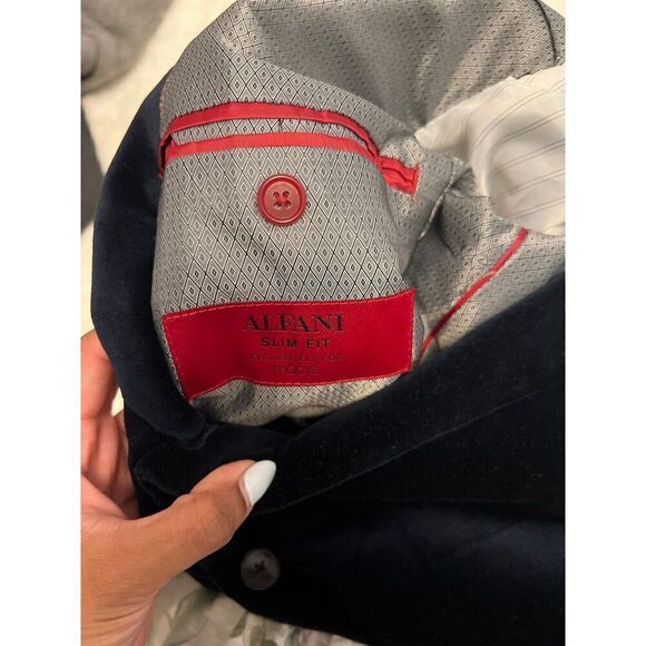 Alfani Men's Slim Fit Solid Velvet Sport Coat Blazer Navy Blue *see measurements - Picture 4 of 5